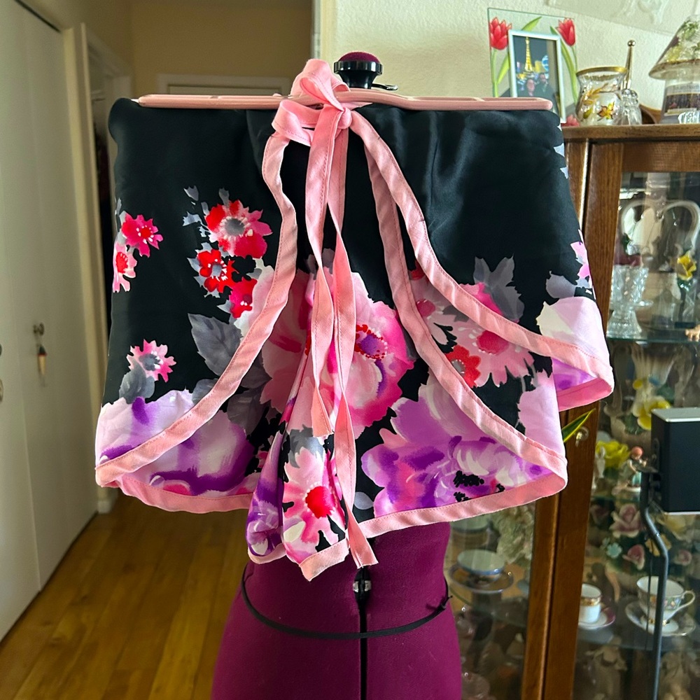 Hawaiian Floral Shorts